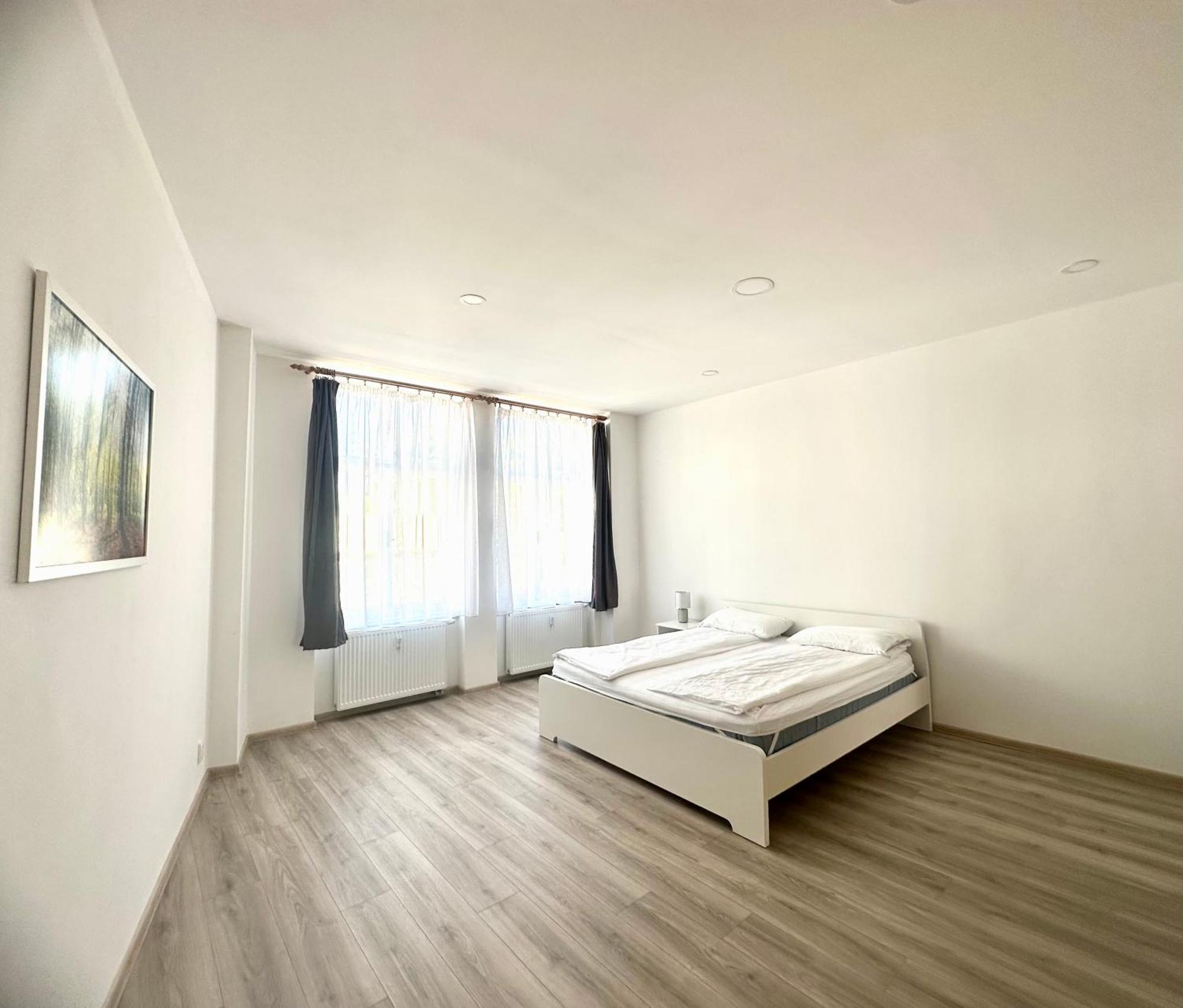 קרלובי וארי Apartment Th חדר תמונה